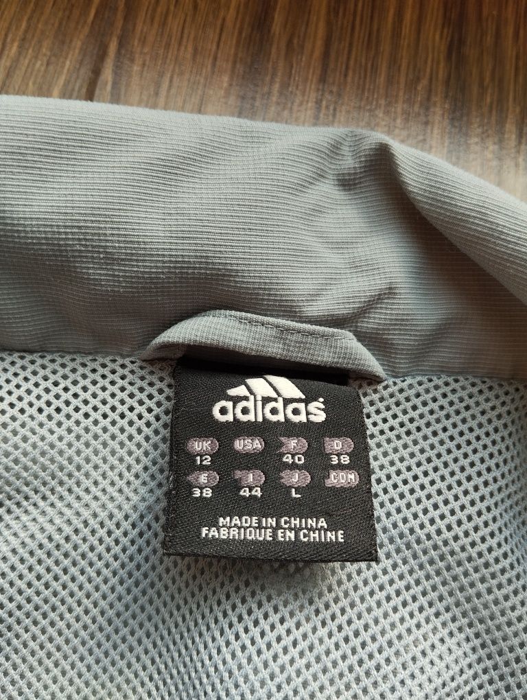 Lekka kurtka Adidas 38