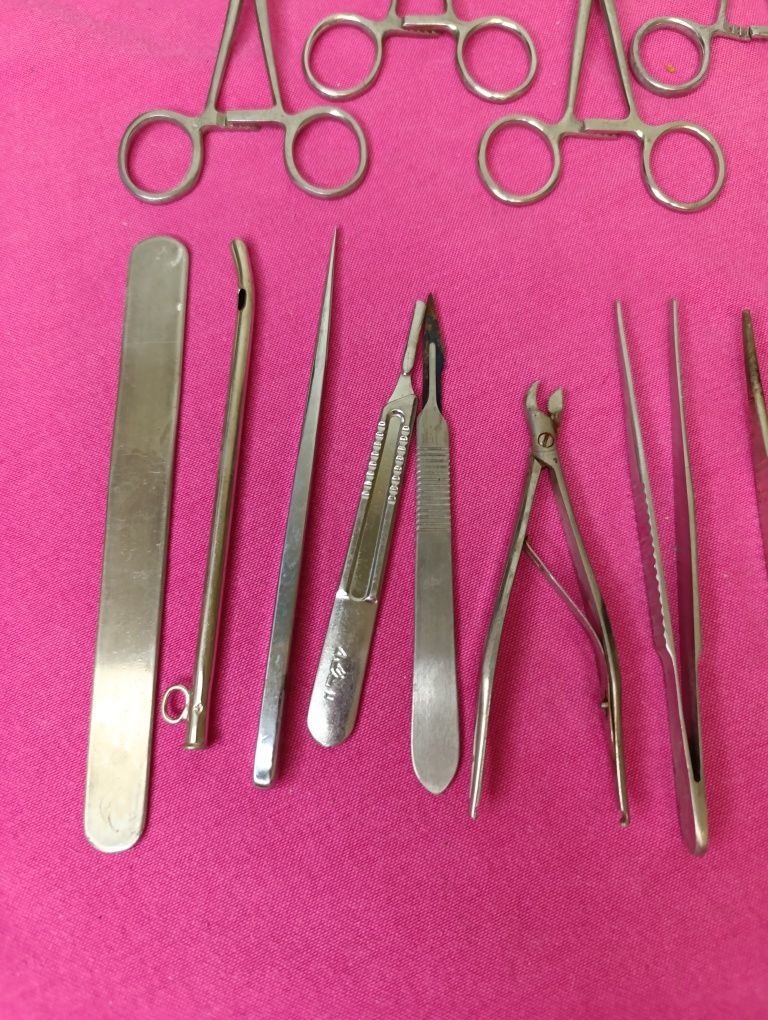 Советский медицинский стоматологический хирургический инструмент щипцы