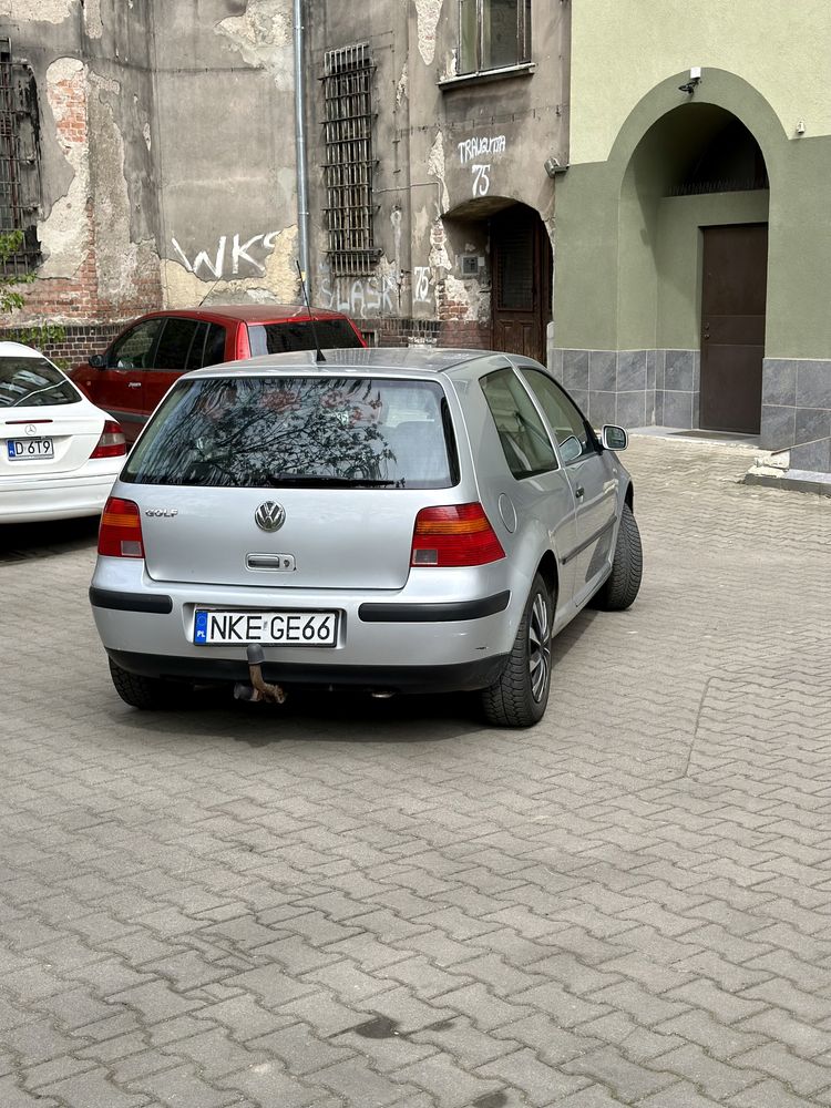 Volkswagen Golf 1.4 lpg/benzyna