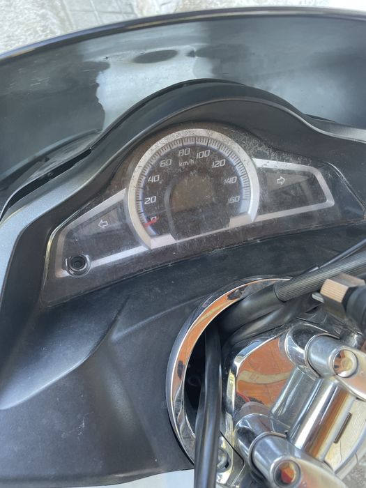 Honda pcx 125 used like good if and boy want send me message very fast