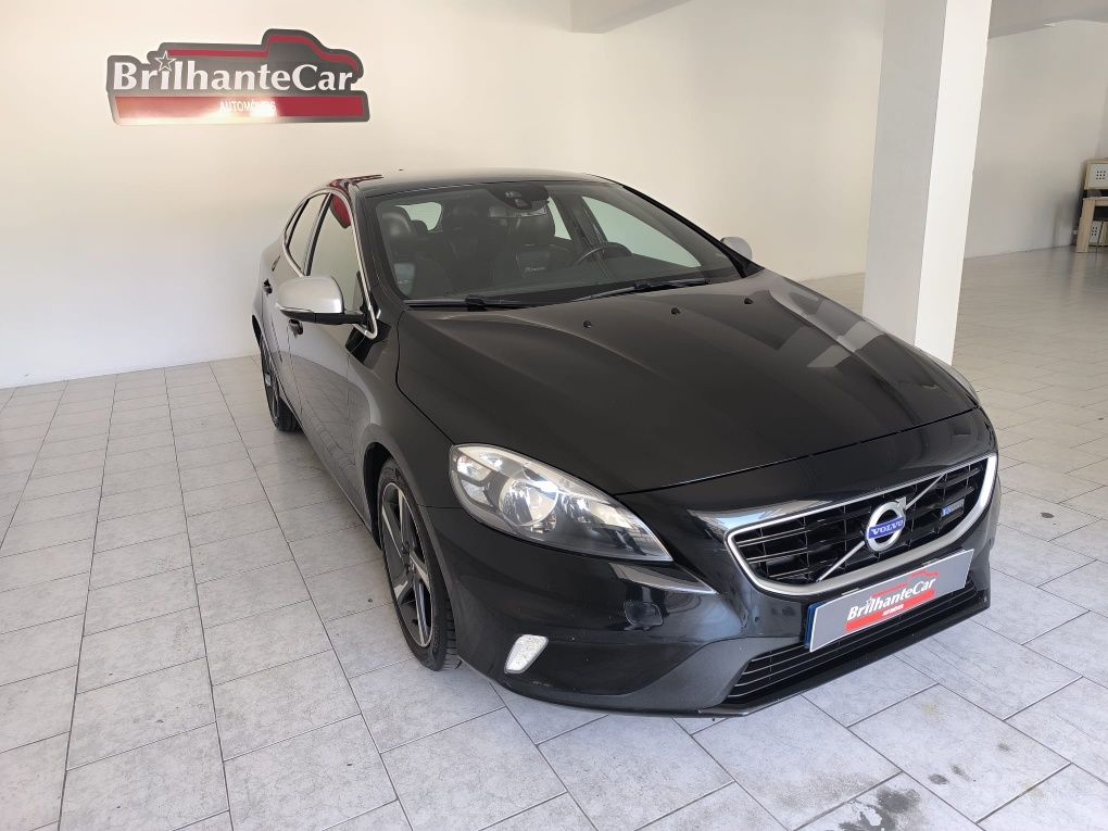 Volvo V40 R-DESIGN