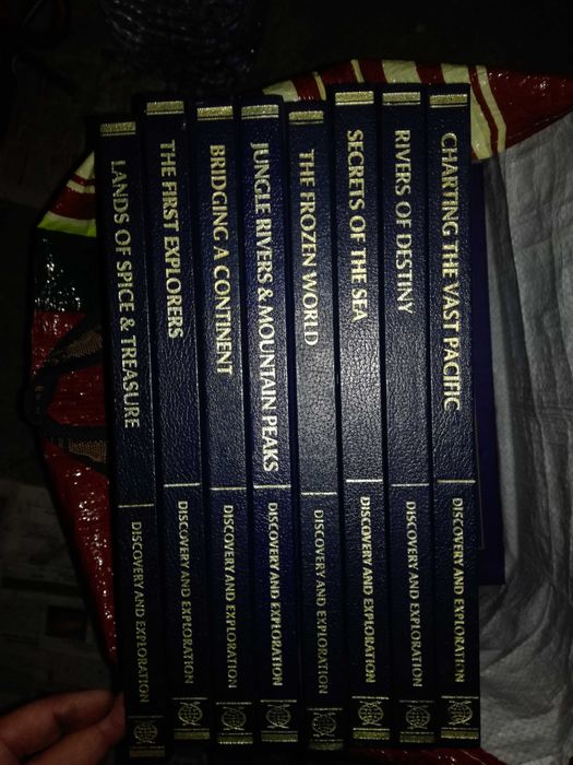 Lote 8  enciclopedias discovery and exploration