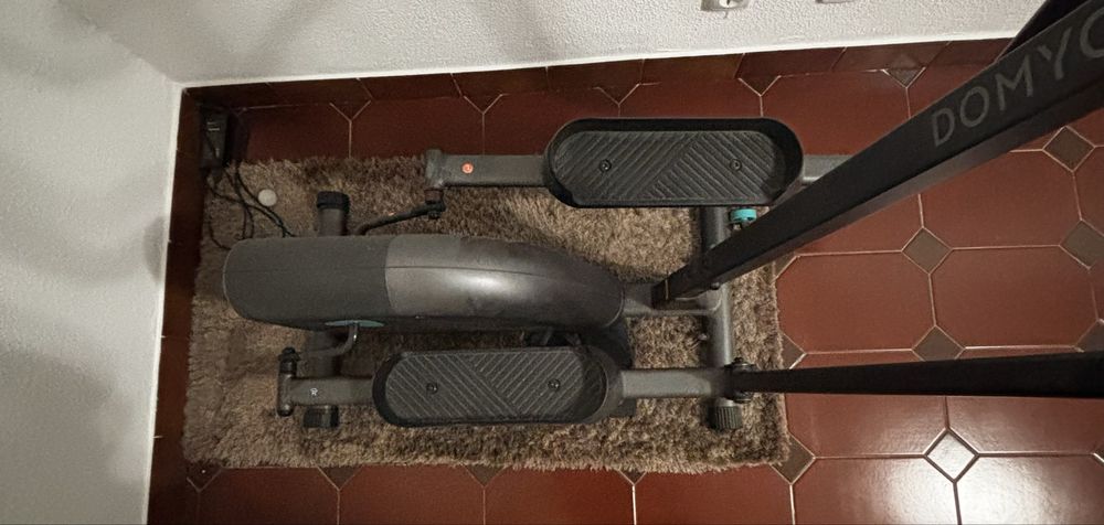 Bicicleta Elíptica Domyos 120