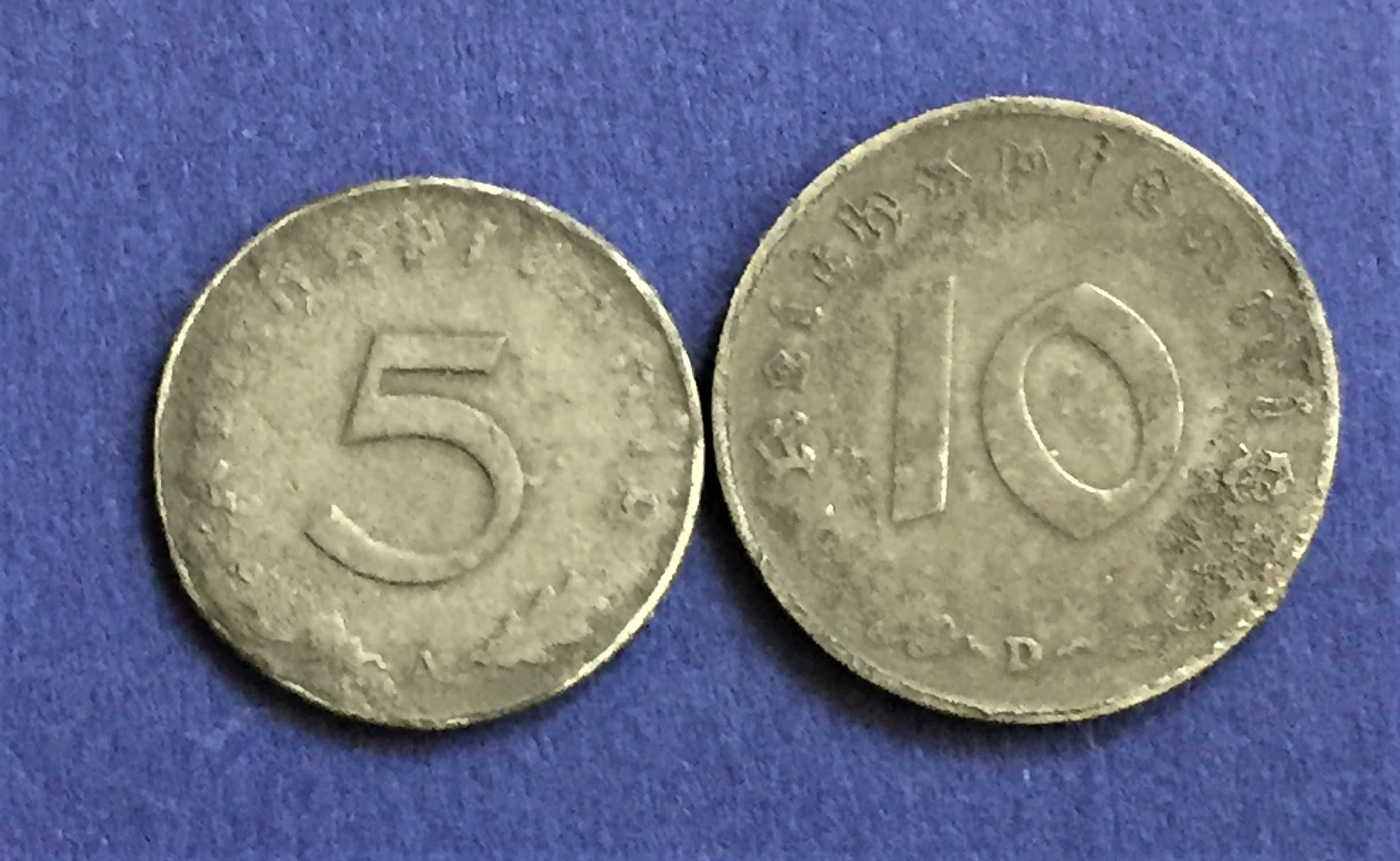 Alemanha nazi - 2 moedas de ZINCO - 5 e 10 pfennig 1942 e 1943