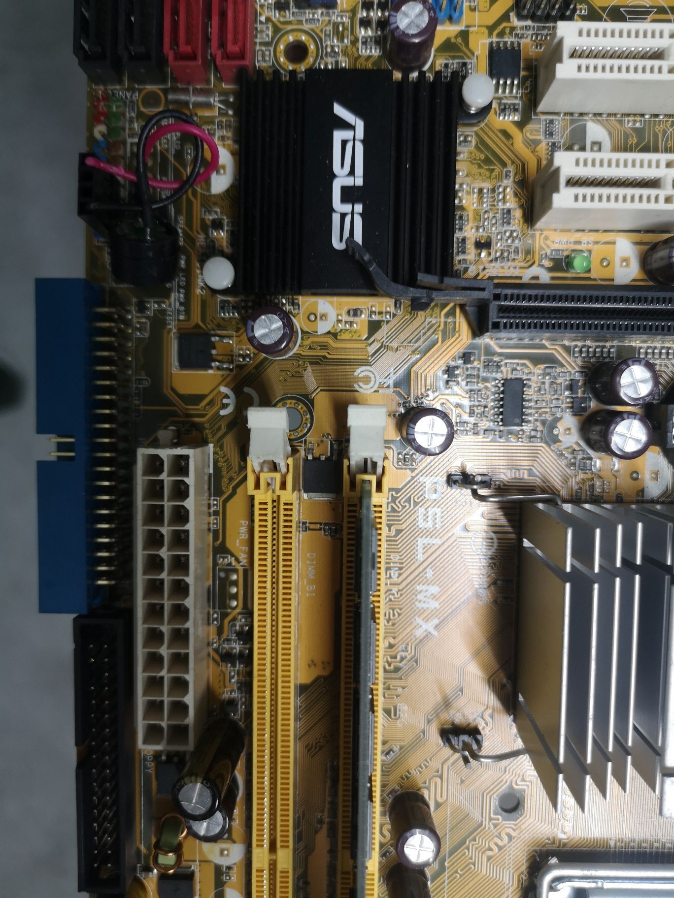 Board Asus P5L-MX