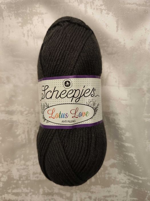 3 premium Novelos de Scheepjes – lote (NOVO)