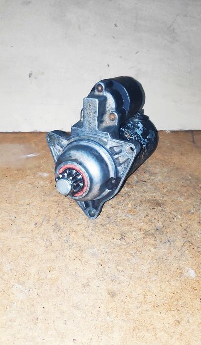 Стартер Caddy Bora Golf Jetta Passat Fabia T4 Audi Transporter Polo