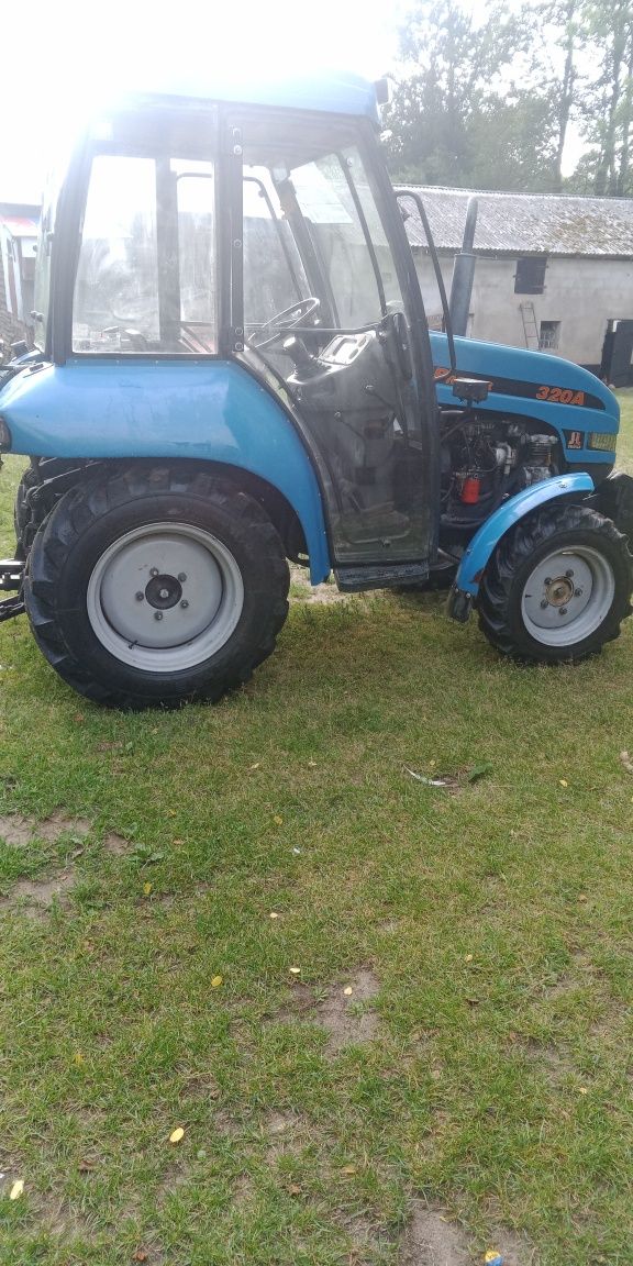 Ciągnik Pronar MTZ 320a
