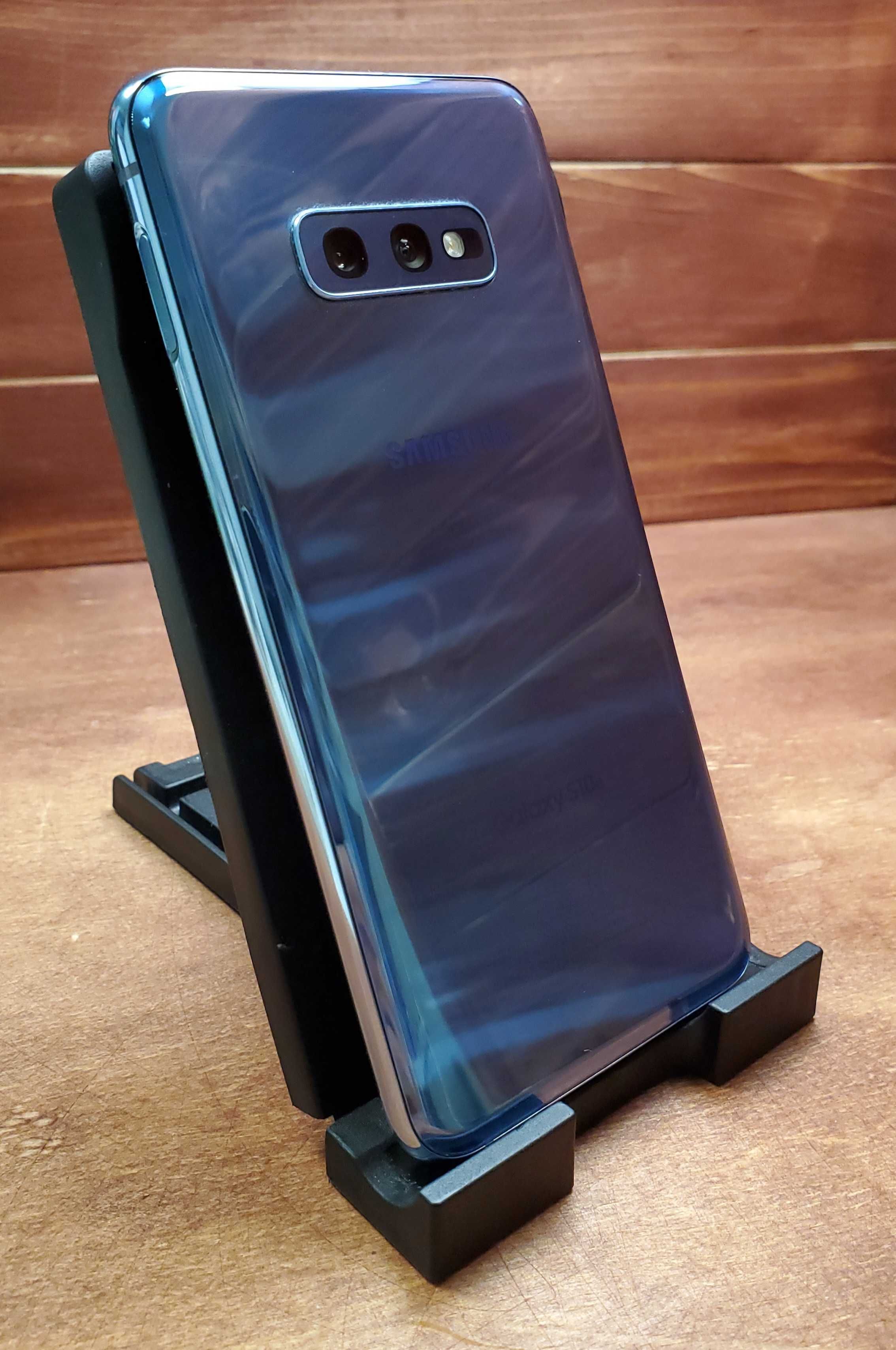 Смартфон Samsung Galaxy S10e G970U 128 GB (20145) Dynamic AMOLED"