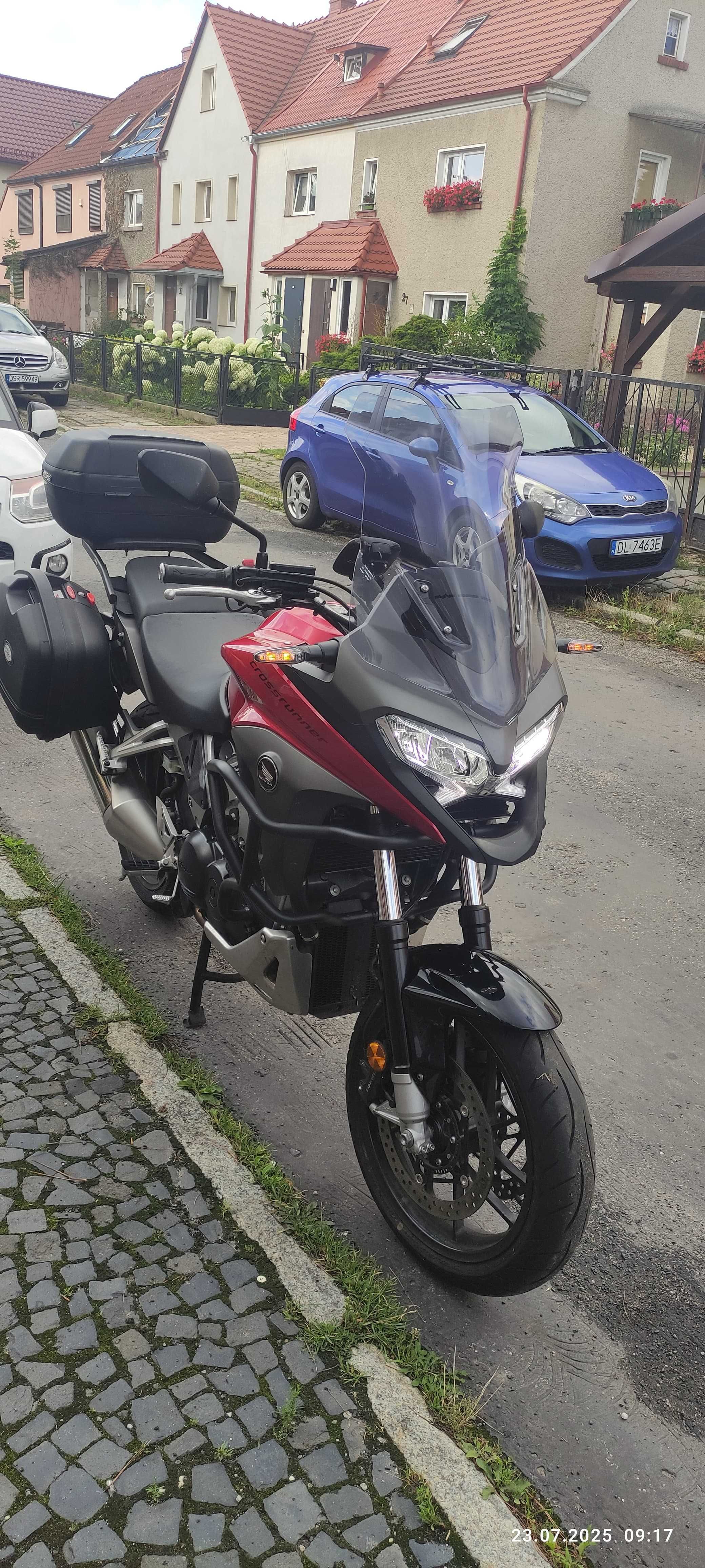 Honda Crossrunner VFR 800 z polskiego salonu