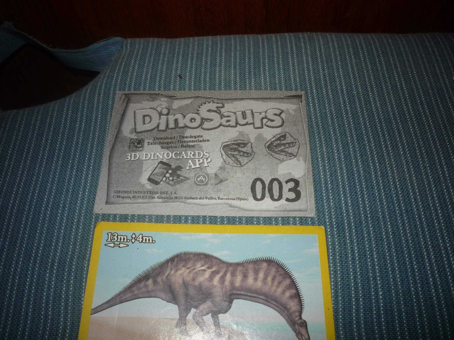 Ofereço cartas/cromos vários