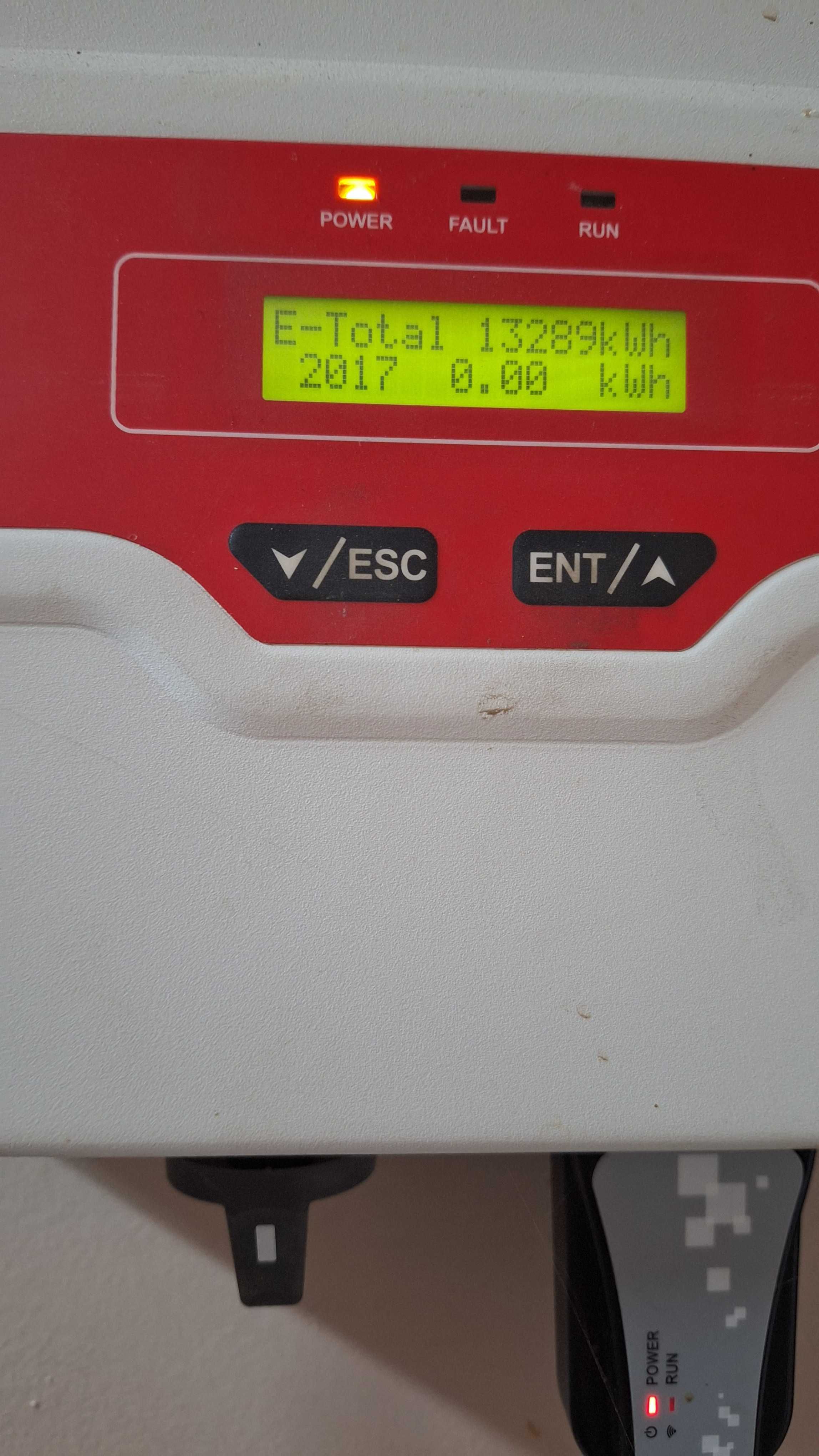 Falownik Saj 2.5K
