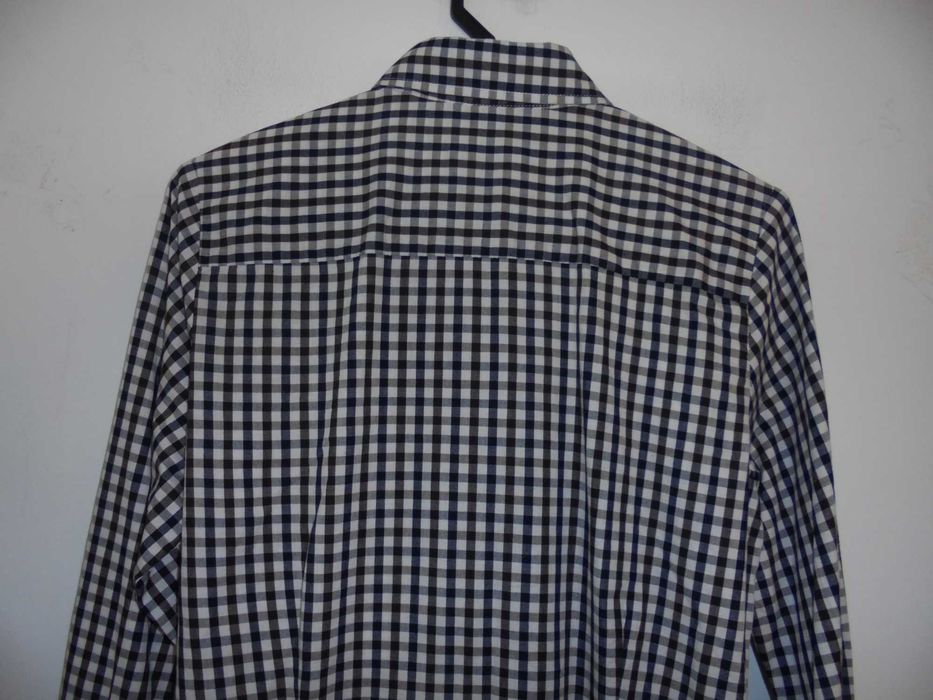 camisa de senhora da marca BARREDS