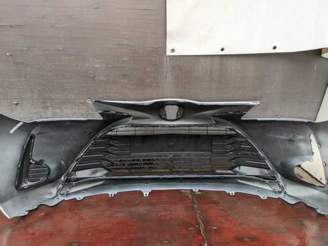 Передній бампер Toyota Yaris 3