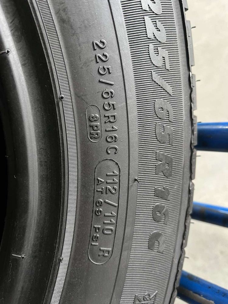 225/65/16c R16c Michelin Agilis 4шт новые