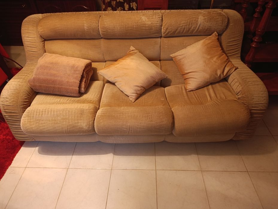 Conjunto de sofás (5 lugares)