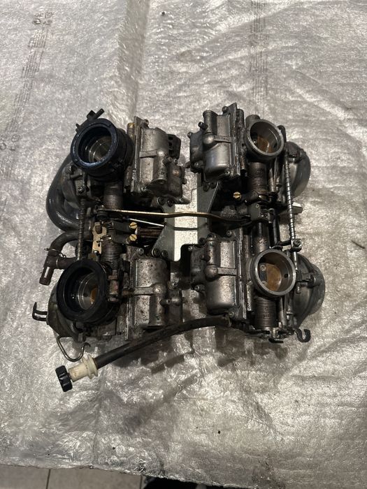 Gaźniki Honda VFR 750 RC36 Kpl M604 Gaznik VFR750