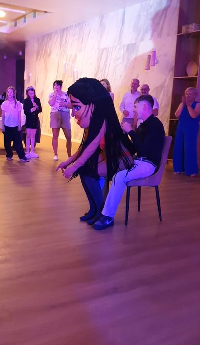 Żywa maskotka  Jesika