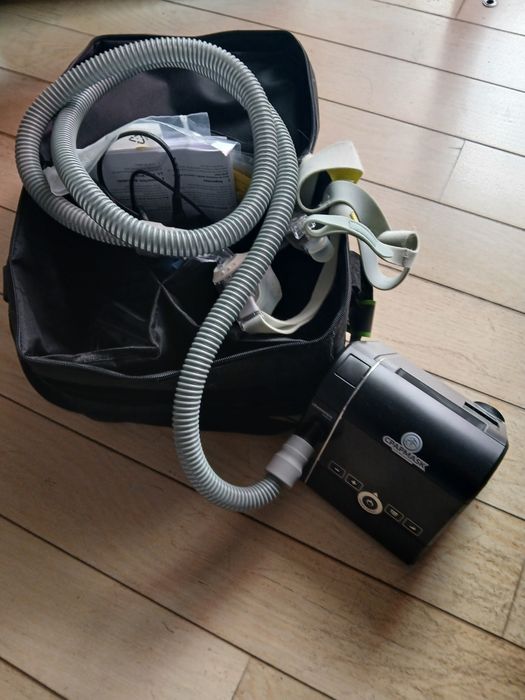 AutoCPAP Löwenstein prisma SMART PRATICAMENTE NOVO (JUN/24) + Máscara