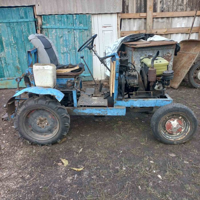 Саморобний трактор