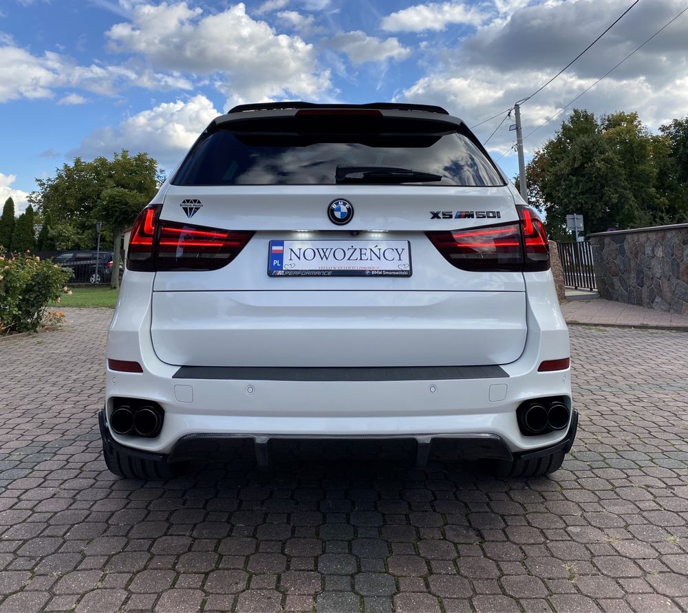 Auto do ślubu BMW X5 M50i