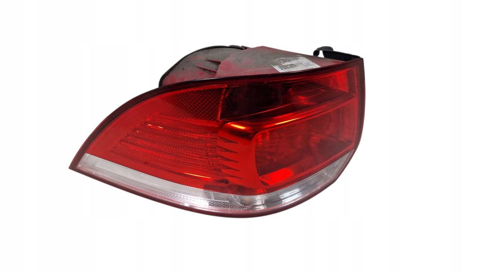 vw golf 5 v kombi lampa tylnia lewa org. ładna