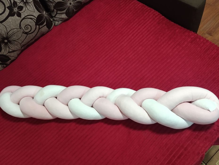 Бортик-косичка для дитячого ліжечка