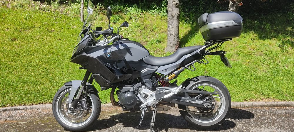 BMW F900XR 2022 - vários extras
