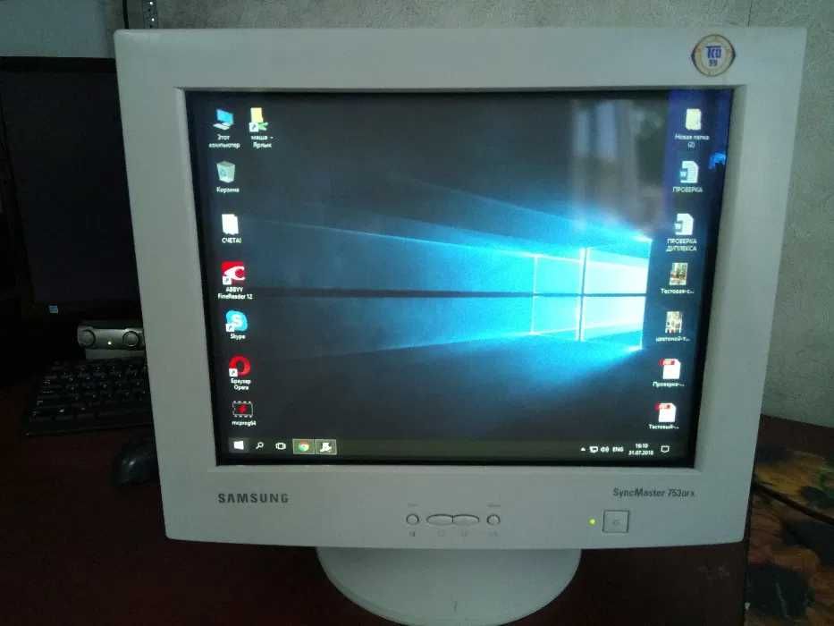 Монітор Samsung SyncMaster 753DFX
350 грн.