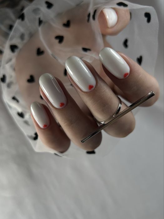 манікюр/педикюр, нарощення