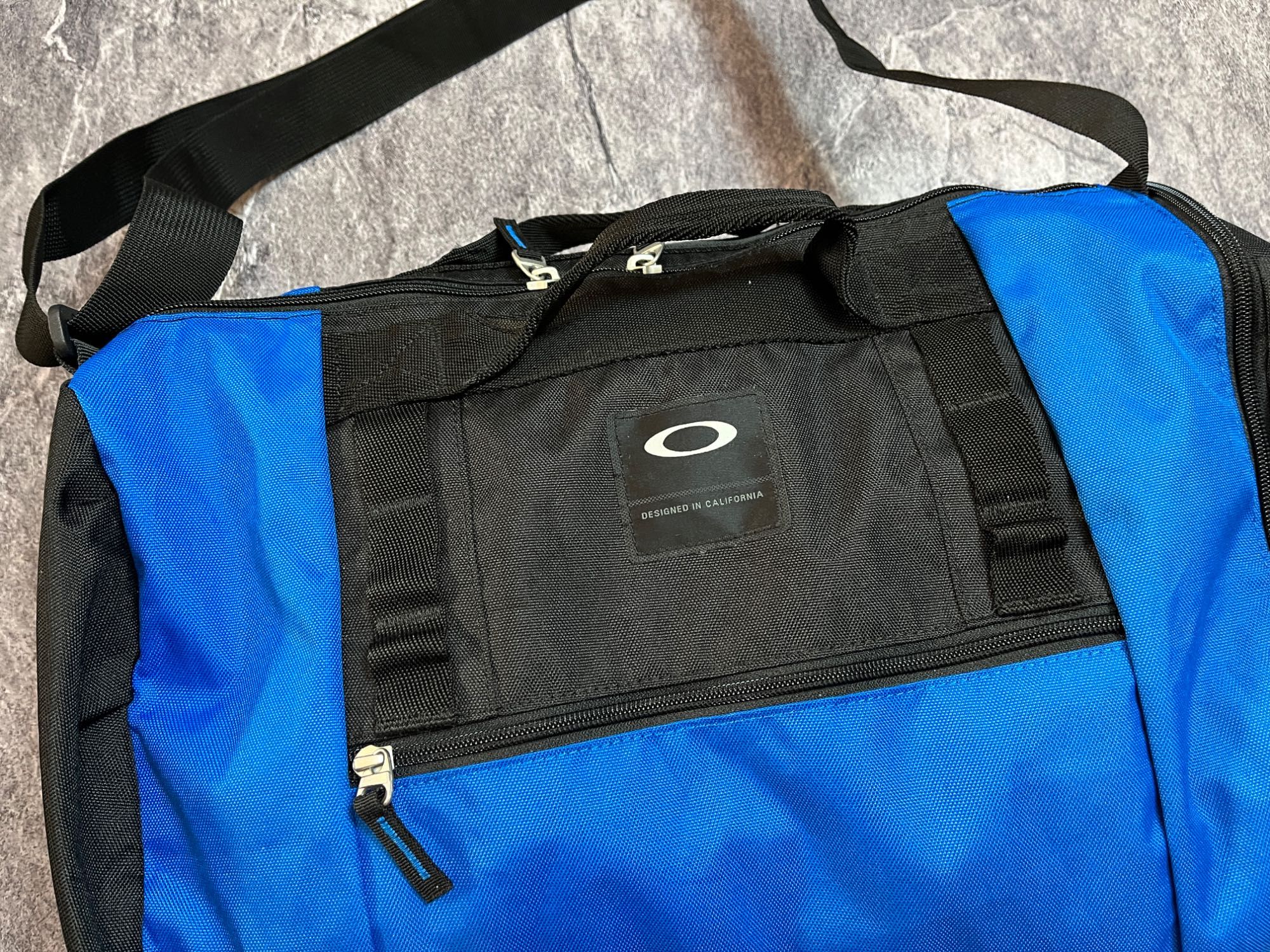 Сумка Oakley - Holbrook 30L Duffel Ozone