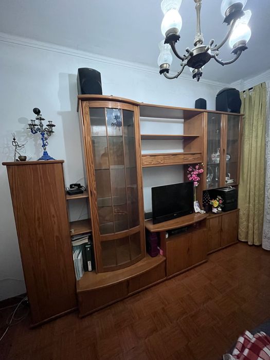 Móvel de Sala c/Cristaleira