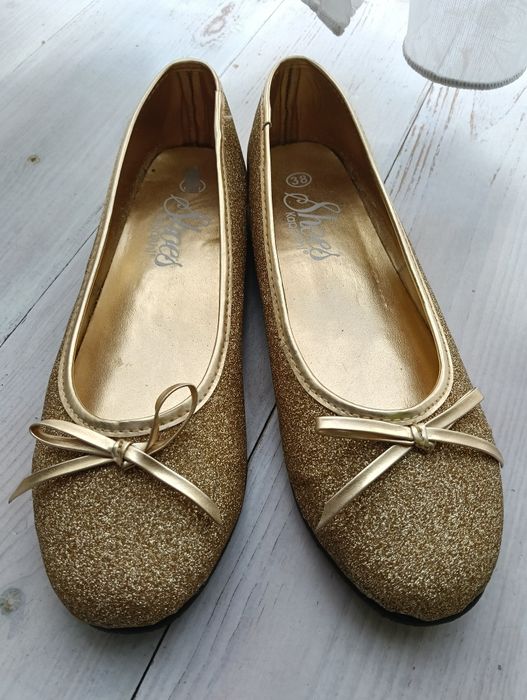 KappAhl baletki rozm. 38, złote, brokatowe