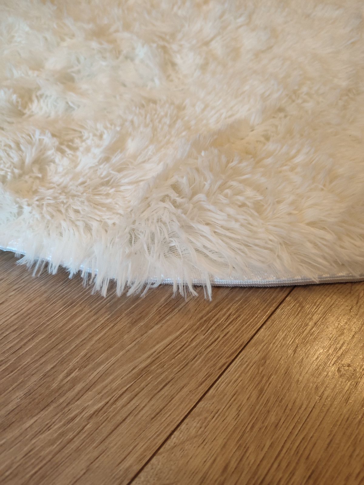 Nowy biały dywan okrągły 80 cm