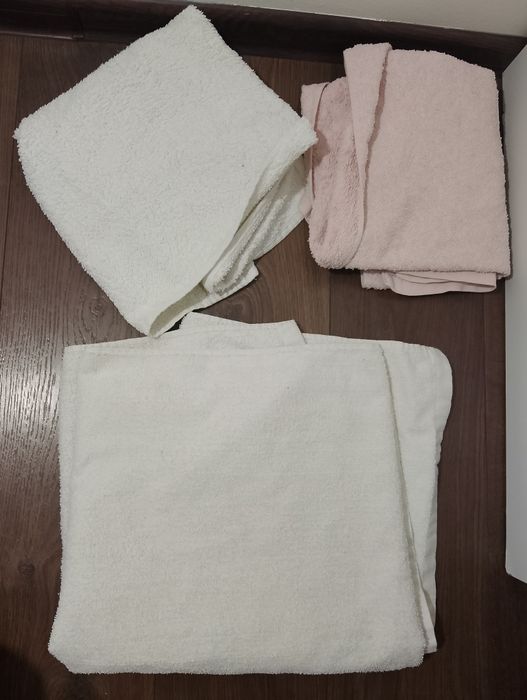 Trzy ręczniki kąpielowe