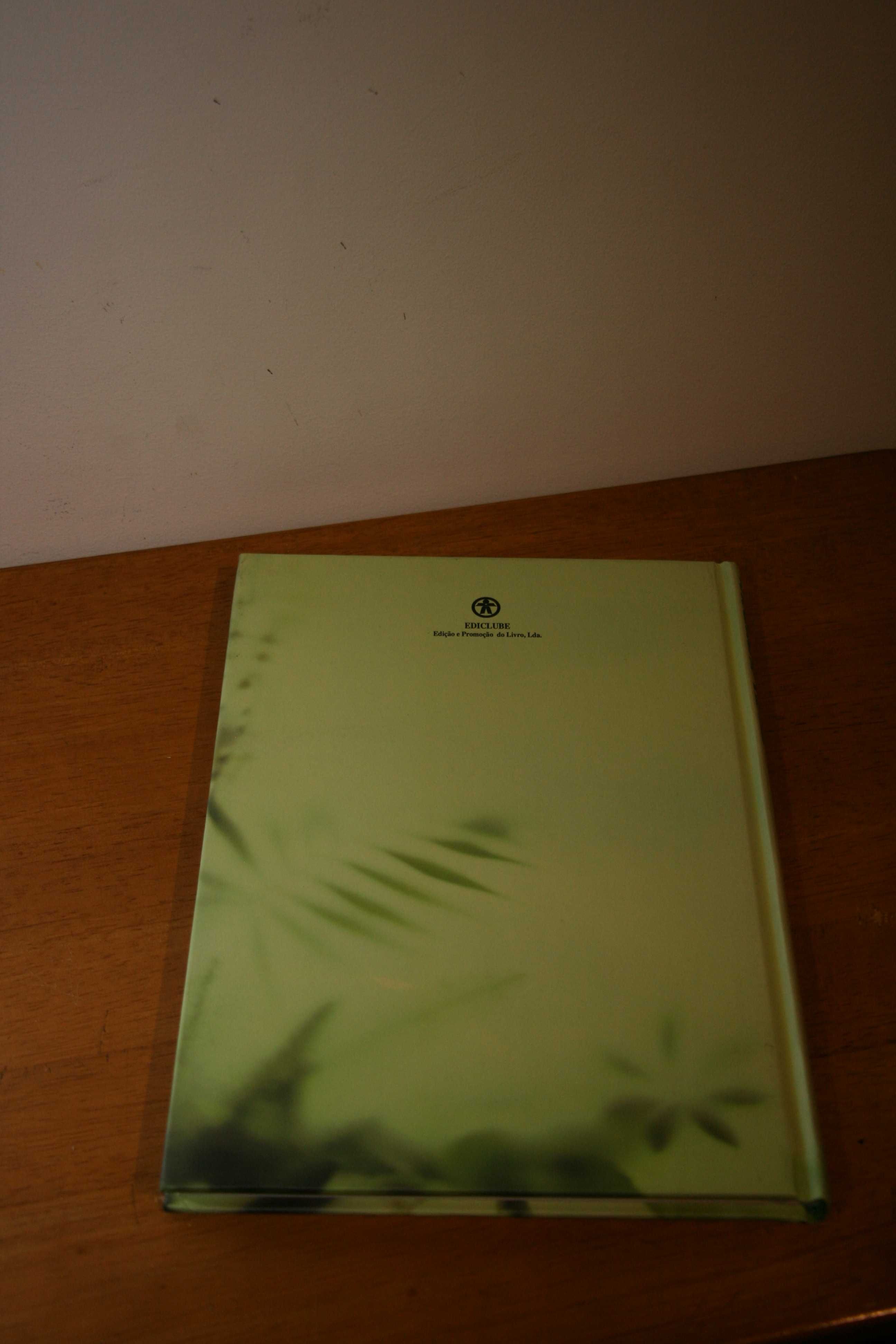 Livro "Os Segredos da Natureza - Animais Aquáticos II"