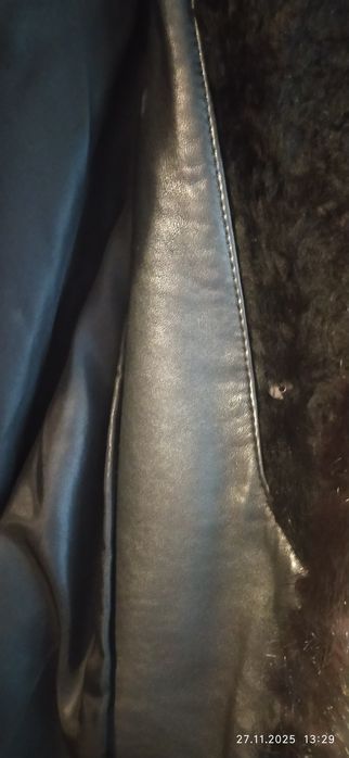 Шуба каракуль, довга.