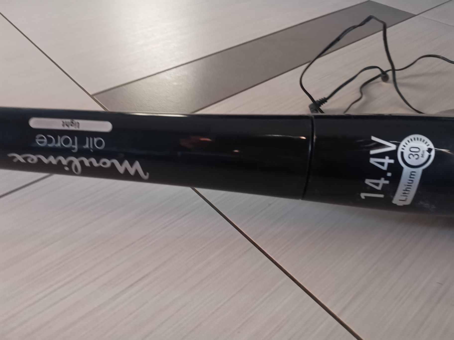 Odkurzacz akumulatorowy Moulinex air force light 14,4V