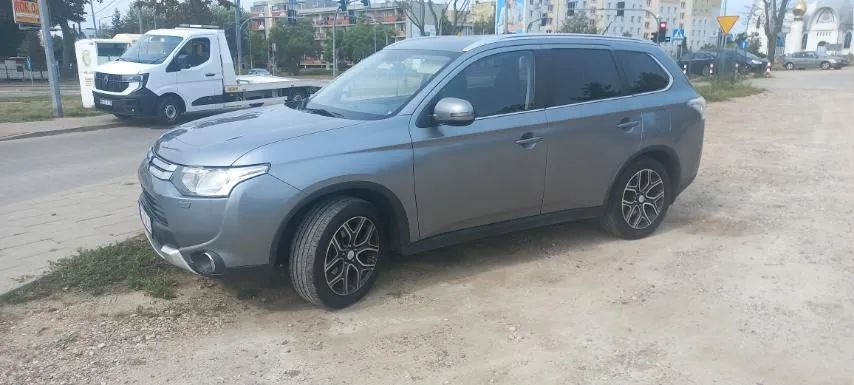 Mitsubishi Outlander Mitsubishi Outlander III 2.0 4WD (4J11)
