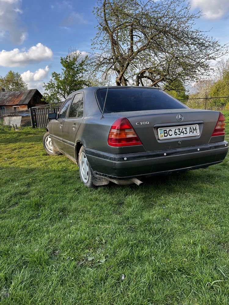 Mercedes c180 w202