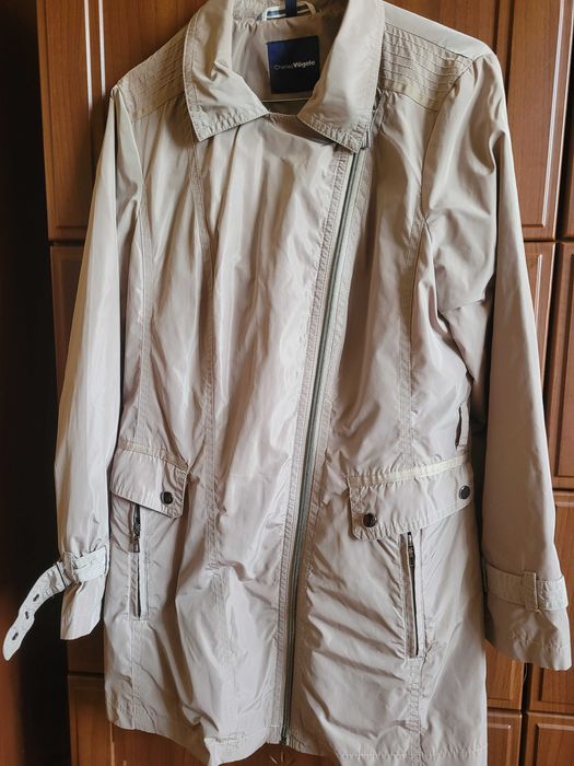Kurtka przeciwdeszczowa Charles Vogele rozm 40