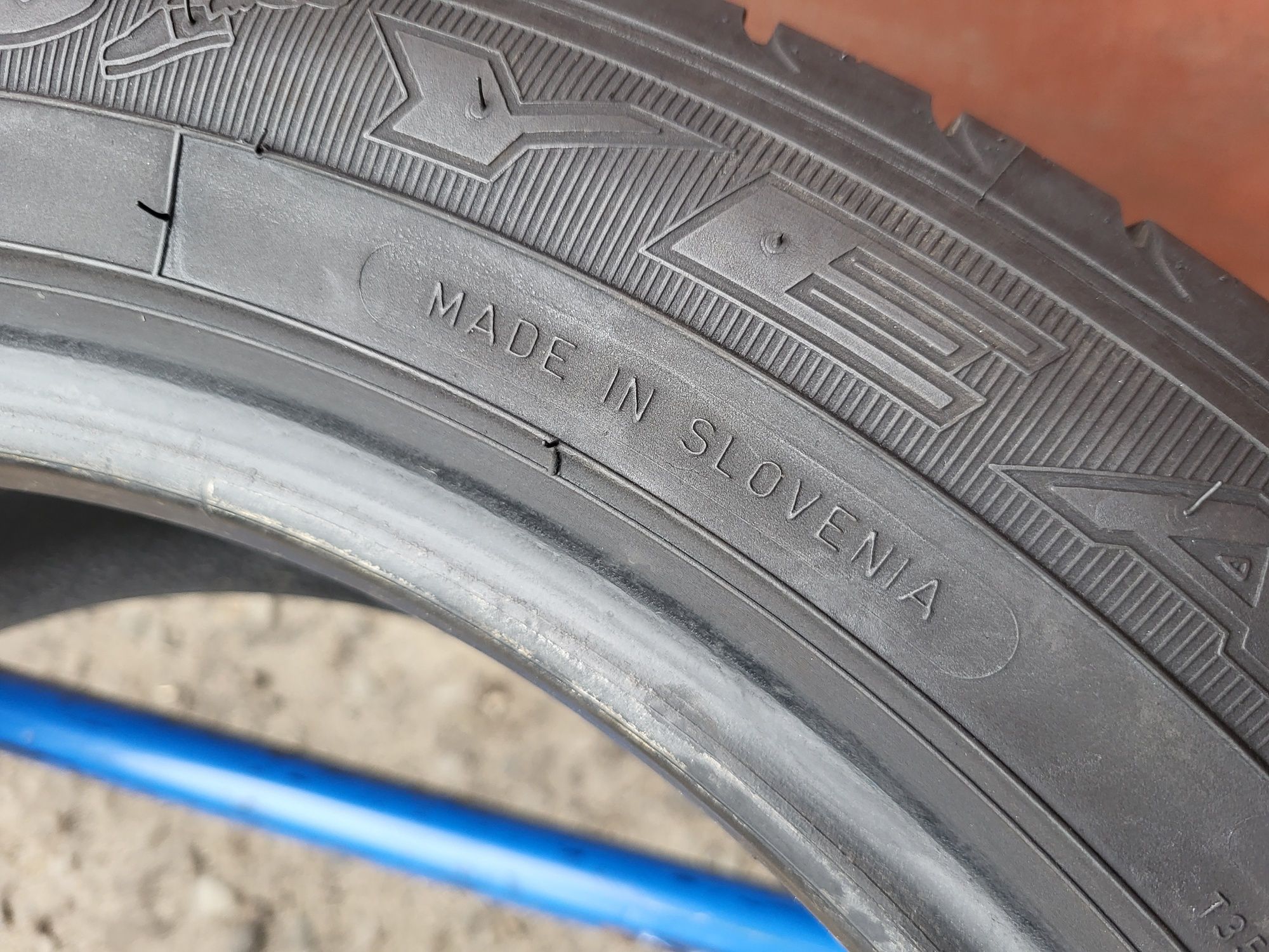 215/50/17 R17 GoodYear EfficientGrip 2шт ціна за 1шт шини