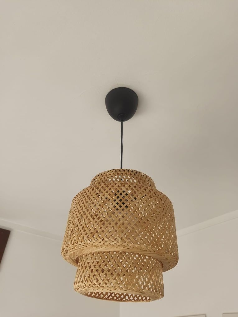 Candeeiro de teto de bambu suspenso como novo
Candeeiro suspenso, bamb