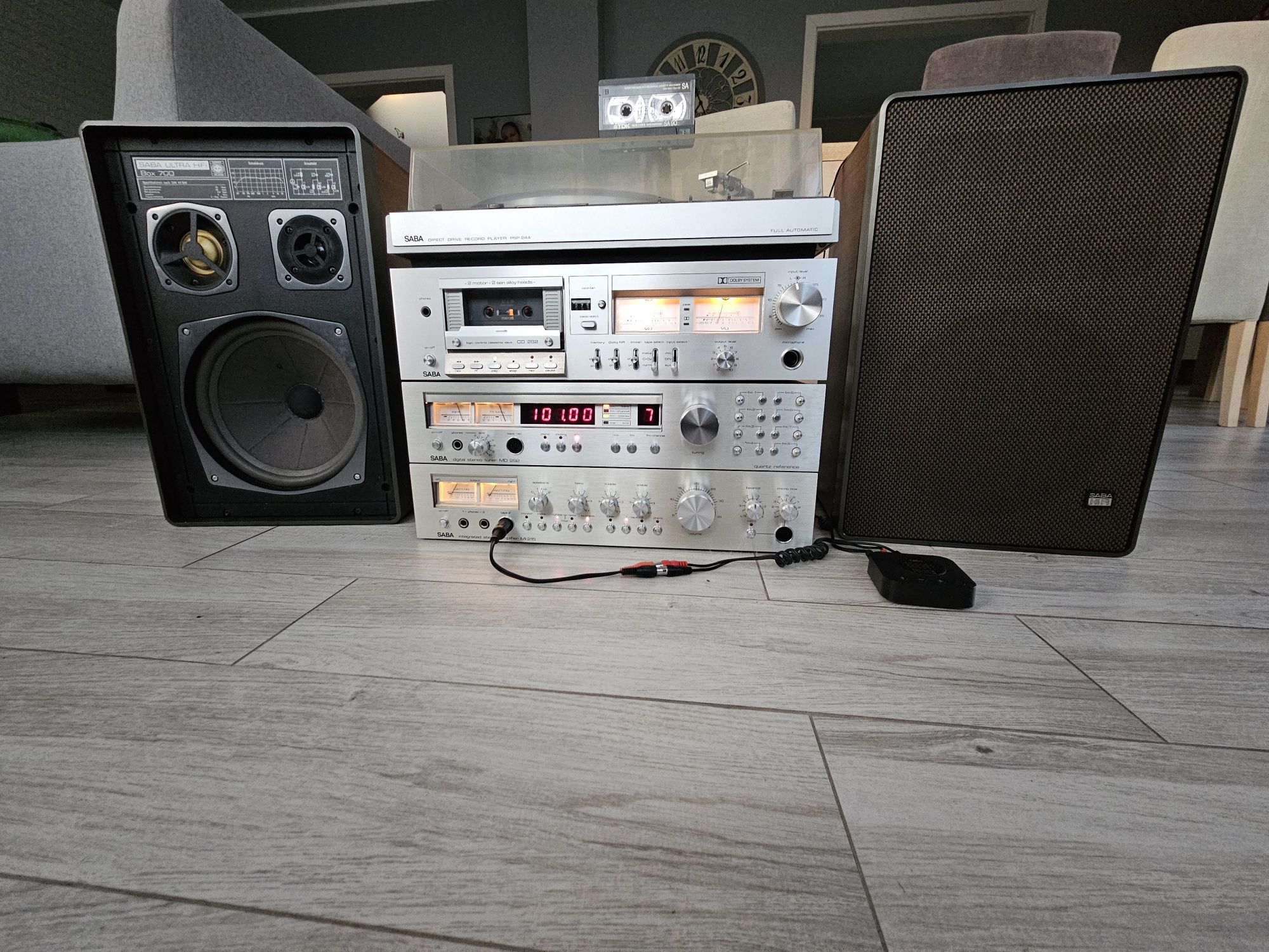 Kolumny Saba box 700