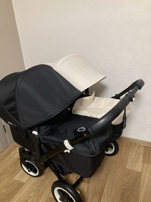 Bugaboo Donkey Black White Коляска для двійні.