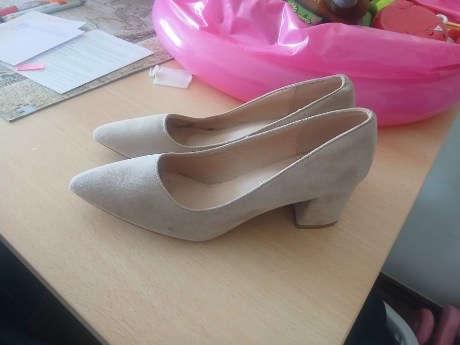 Sapatos nunca usados MaryPaz marca espanhola 38 beje