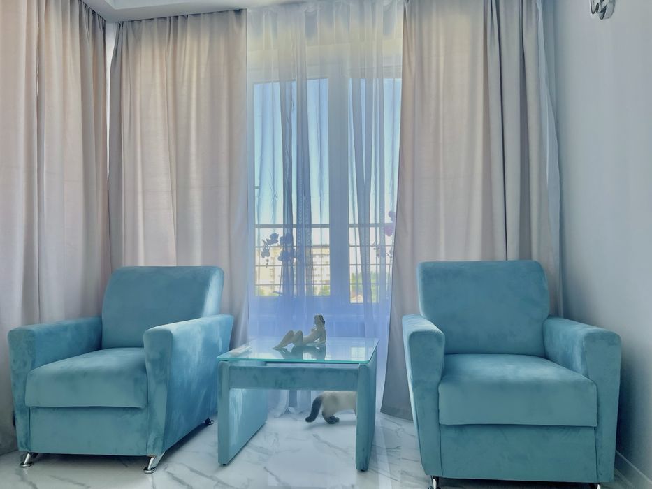 Крісла великі