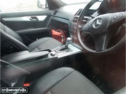 Mercedes C220CDI W204 de 2008 para peças