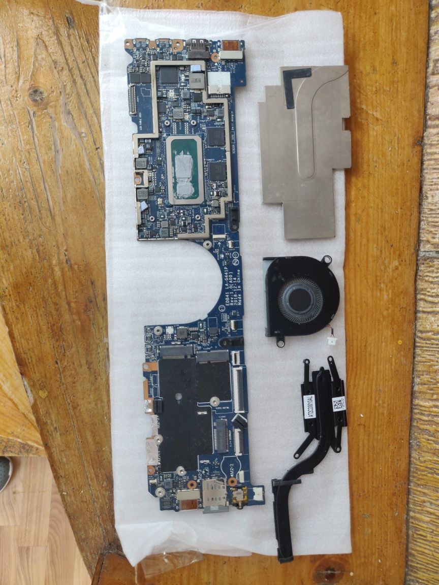 Материнская плата DELL LATITUDE 7400 2 in 1 (LA-G441P)