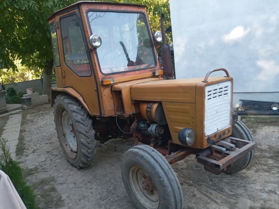 Продам Трактор Т25